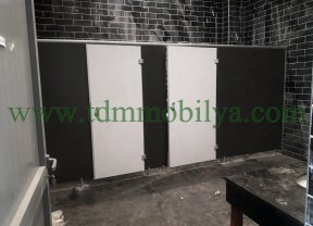 KOMPAKT WC ve SOYUNMA KABİNLERİ